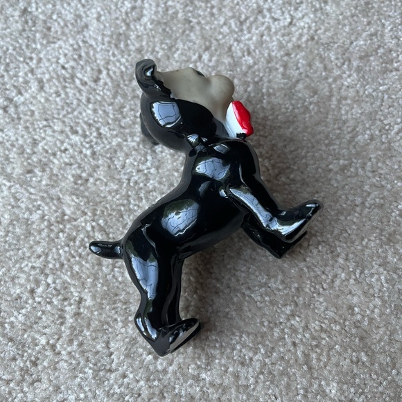 Vintage Ceramic Dog Figurine - Picture 3 of 6